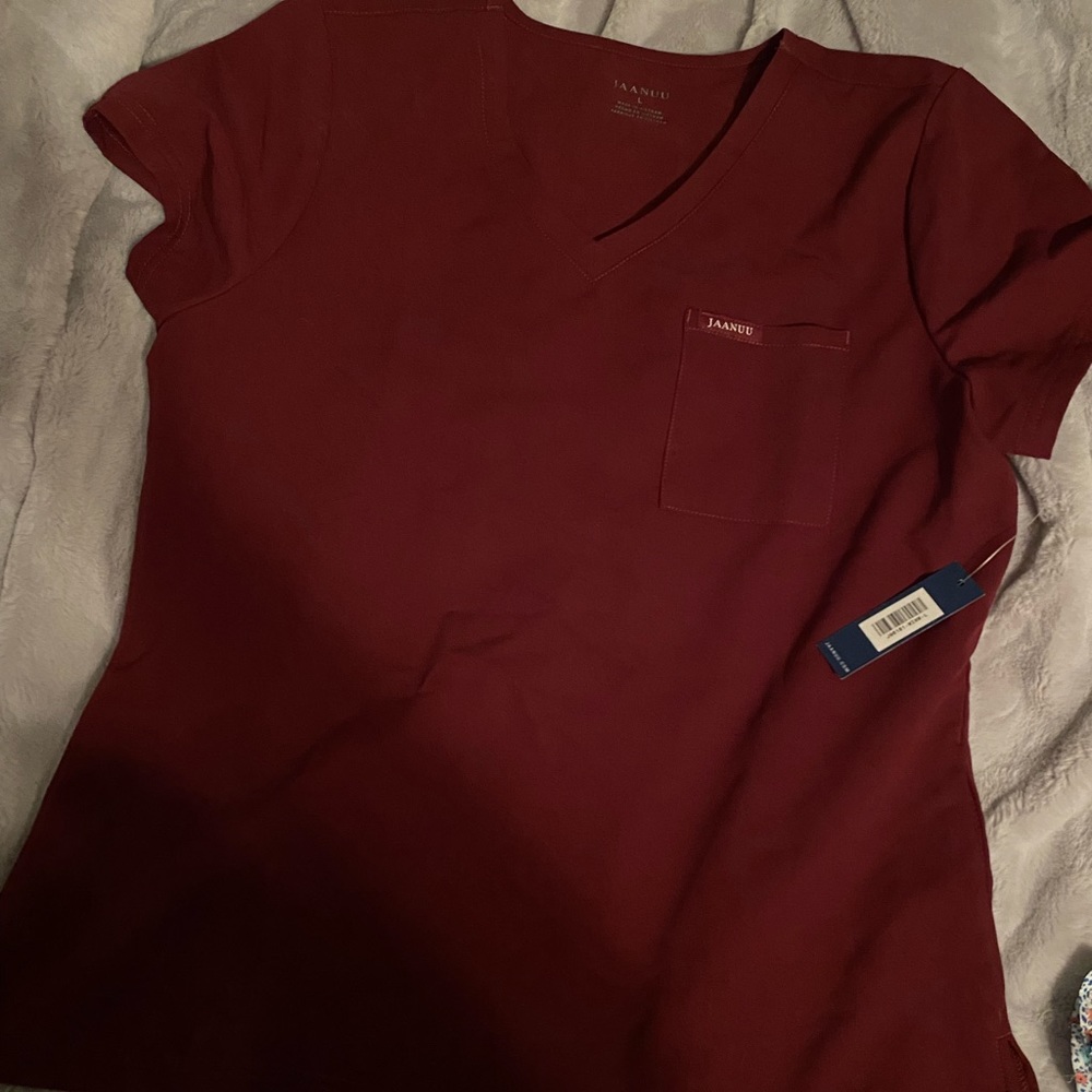Jaanuu Scrub Top